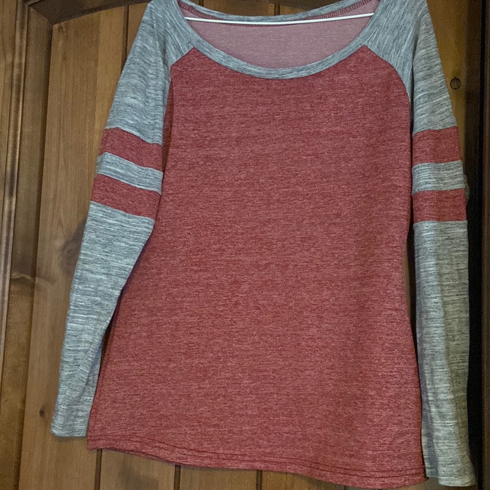 No brand long sleeve shirt